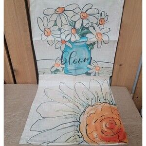 Pair of Canvas Pillow Covers Spring Beige Flowers Vase Blue 18x18" New